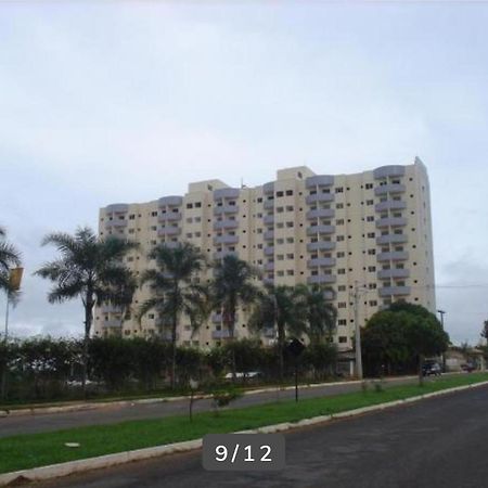 Golden dolphin Express 5pessoas mais 1 criança até 5 anos com toalhas e roupas de cama,lençóis, travesseiros e fronhas e 3 parques aquáticos termais limpeza impostos e taxas já incluso Caldas Novas Extérieur photo