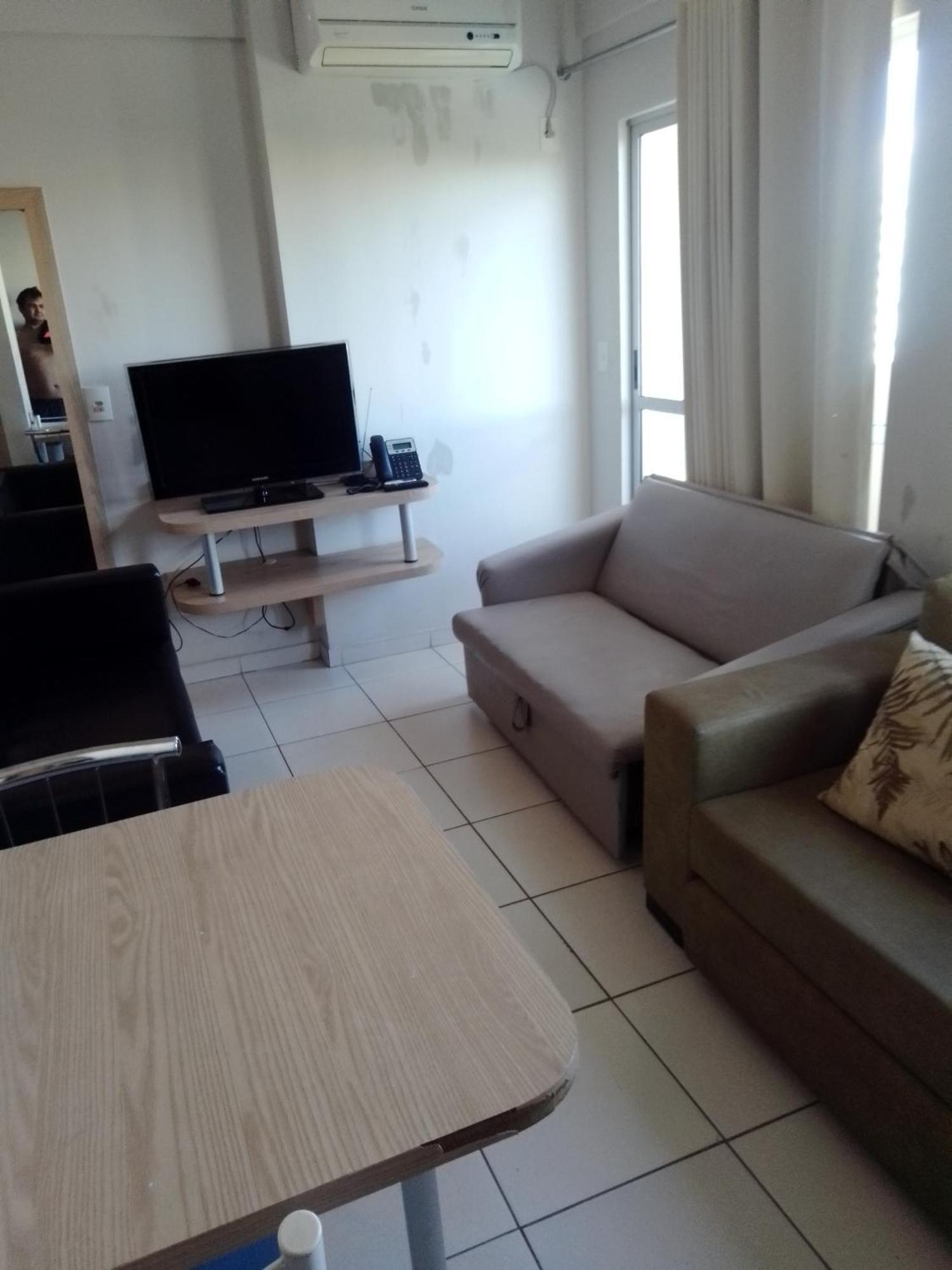 Golden dolphin Express 5pessoas mais 1 criança até 5 anos com toalhas e roupas de cama,lençóis, travesseiros e fronhas e 3 parques aquáticos termais limpeza impostos e taxas já incluso Caldas Novas Chambre photo