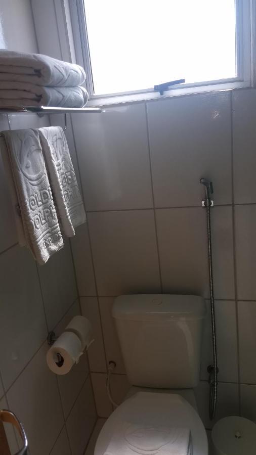 Golden dolphin Express 5pessoas mais 1 criança até 5 anos com toalhas e roupas de cama,lençóis, travesseiros e fronhas e 3 parques aquáticos termais limpeza impostos e taxas já incluso Caldas Novas Extérieur photo