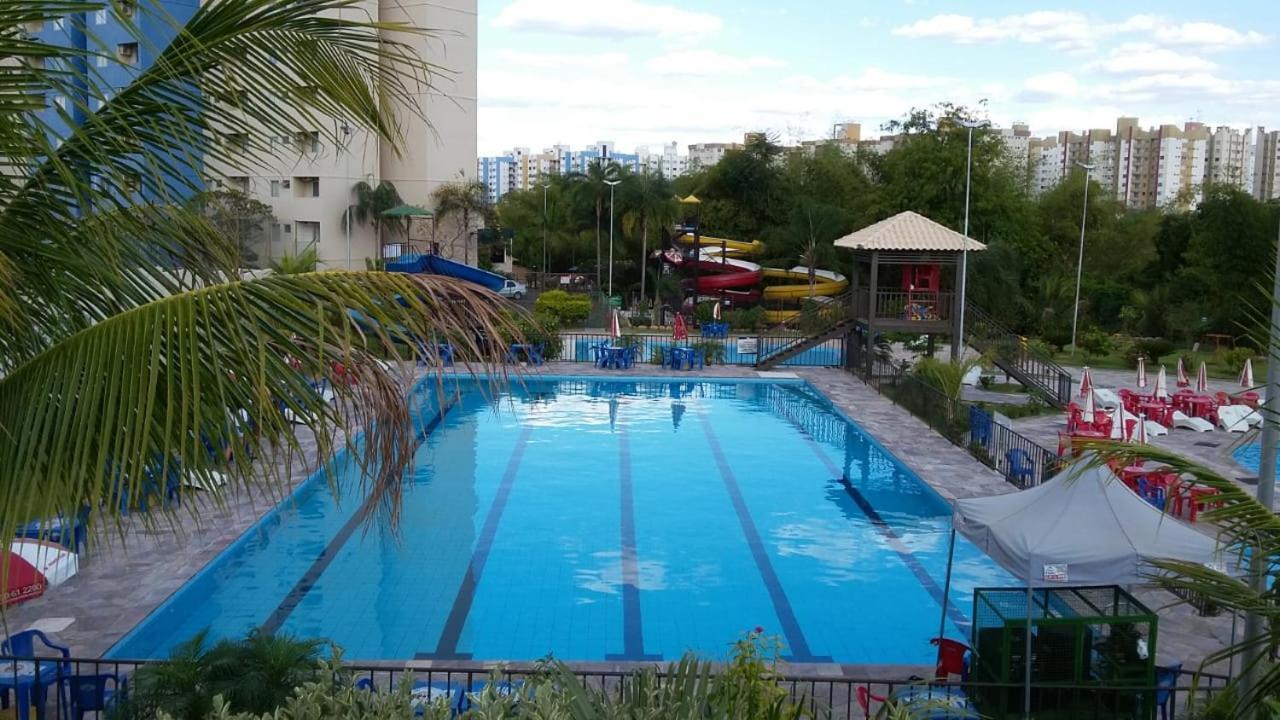 Golden dolphin Express 5pessoas mais 1 criança até 5 anos com toalhas e roupas de cama,lençóis, travesseiros e fronhas e 3 parques aquáticos termais limpeza impostos e taxas já incluso Caldas Novas Extérieur photo