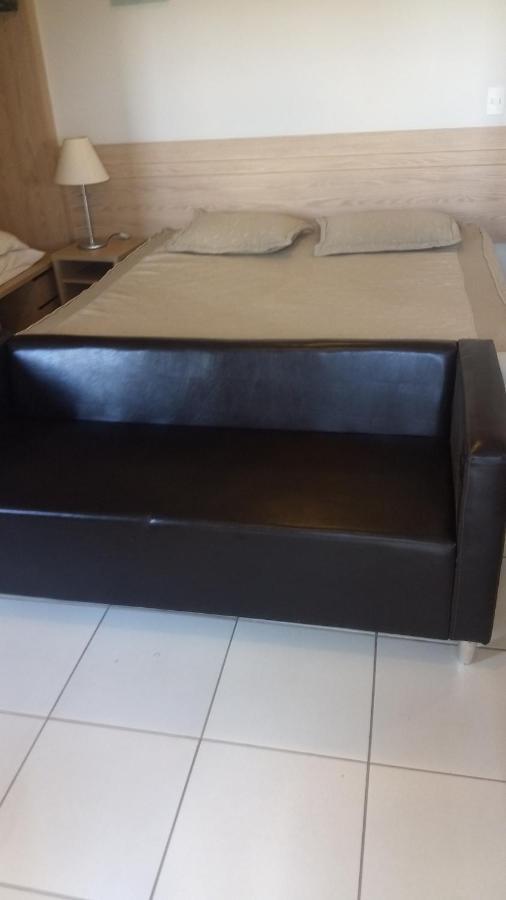 Golden dolphin Express 5pessoas mais 1 criança até 5 anos com toalhas e roupas de cama,lençóis, travesseiros e fronhas e 3 parques aquáticos termais limpeza impostos e taxas já incluso Caldas Novas Extérieur photo